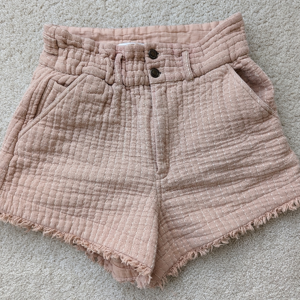 Zara Peach Shorts Size Small White Detail, Frayed Edge